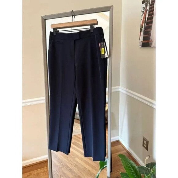 Investments Secret Support Straight Leg Size 10 Petite NWT - Picture 1 of 5
